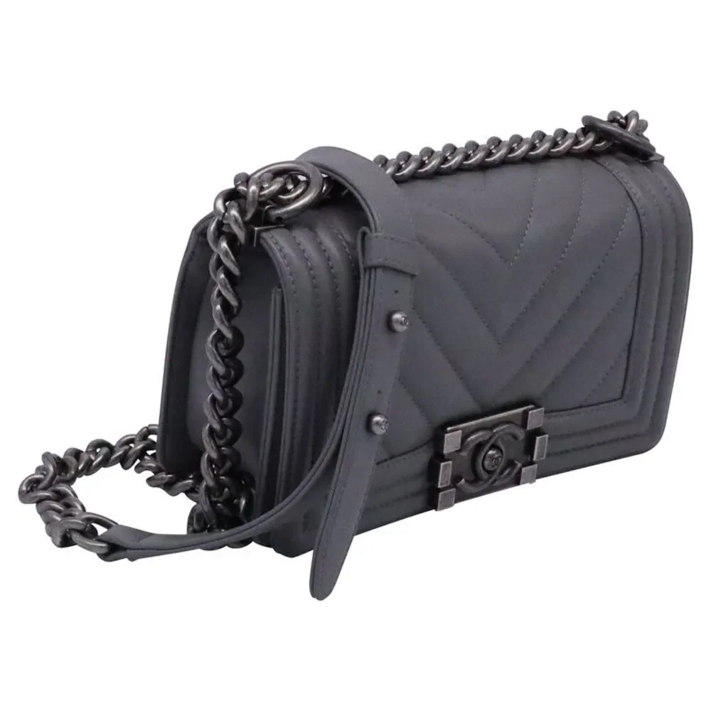 Chanel Small Boy Flap Shoulder Bag in Grey Calf Leather